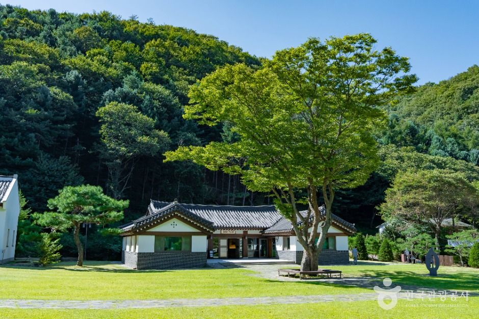 은이성지(청년 김대건길)