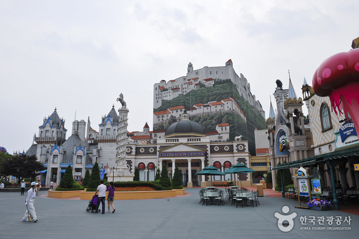 Everland (에버랜드)