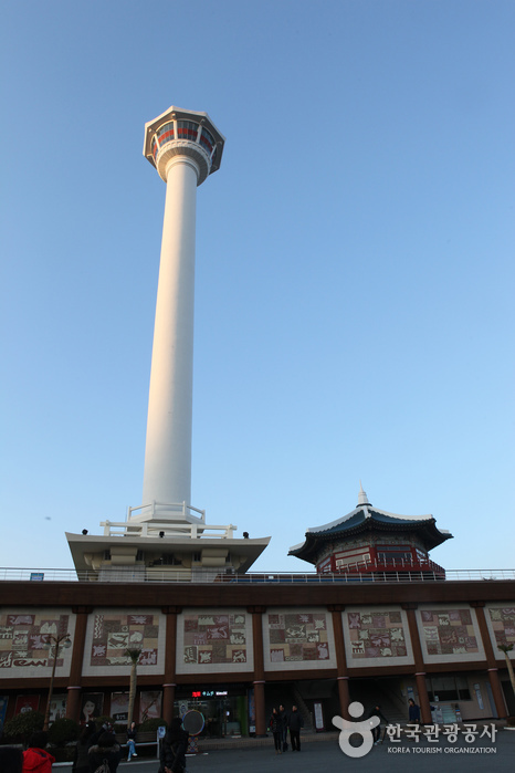 龍頭山公園(용두산공원)