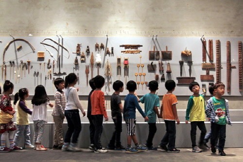 Международная ремесленная биеннале в Чхончжу (청주국제공예비엔날레 2015)