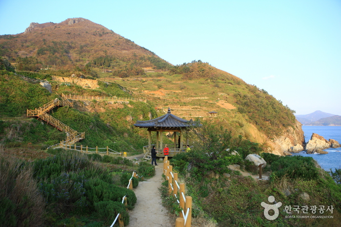 Daraengi-Dorf Gacheon (가천 다랭이마을)