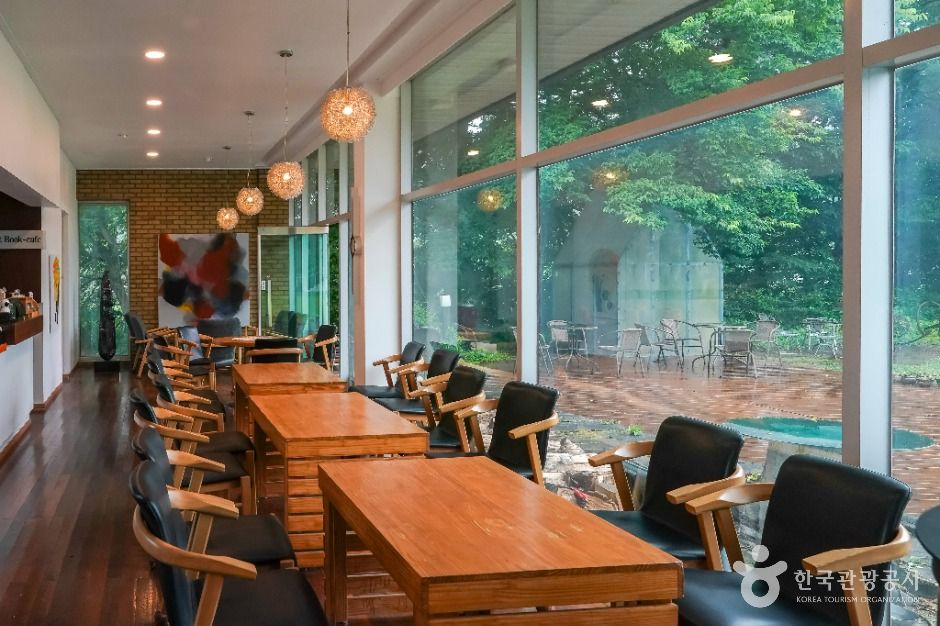 마산현대미술관