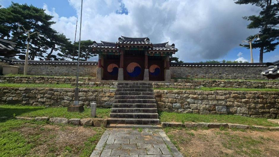 충렬사