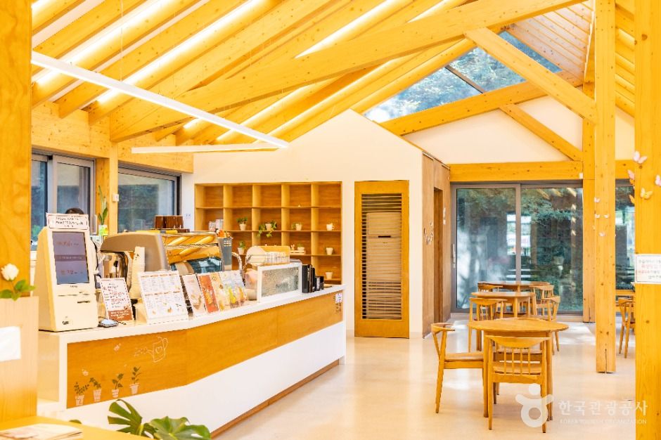 서울_천왕산 책쉼터 (11)