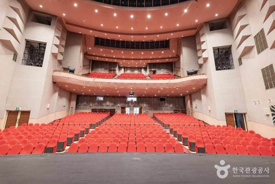 통영시 시민문화회관