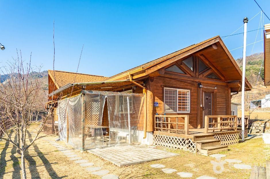 궁터별무리마을