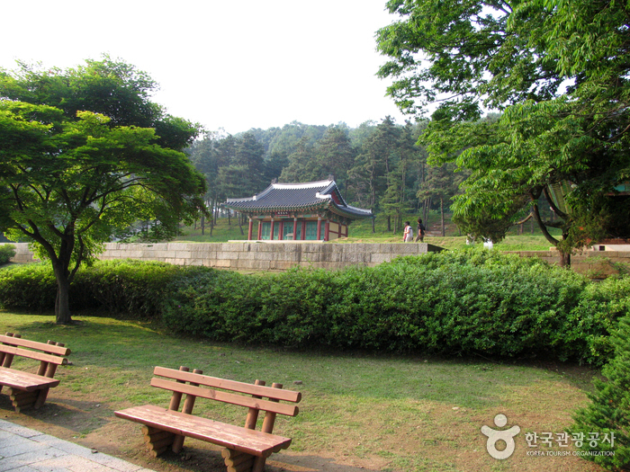 Goryeogung Palace Si...
