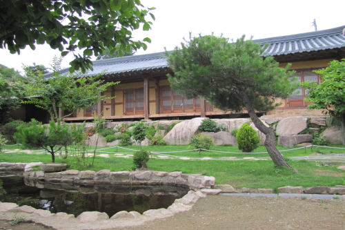Chodangbang (초당방)  