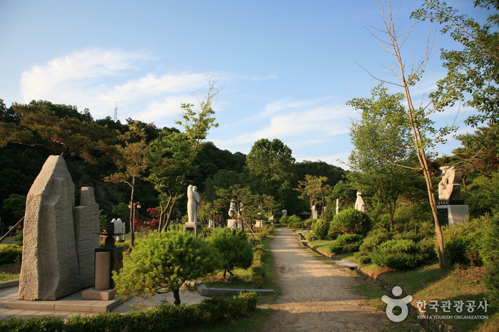 뿌리공원_성씨유래비조각공원_02