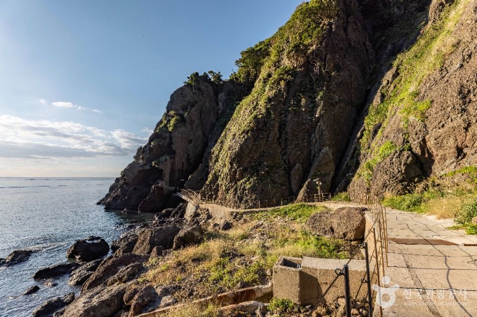 행남 도동 해안산책로 (울릉도,독도 국가지질공원)