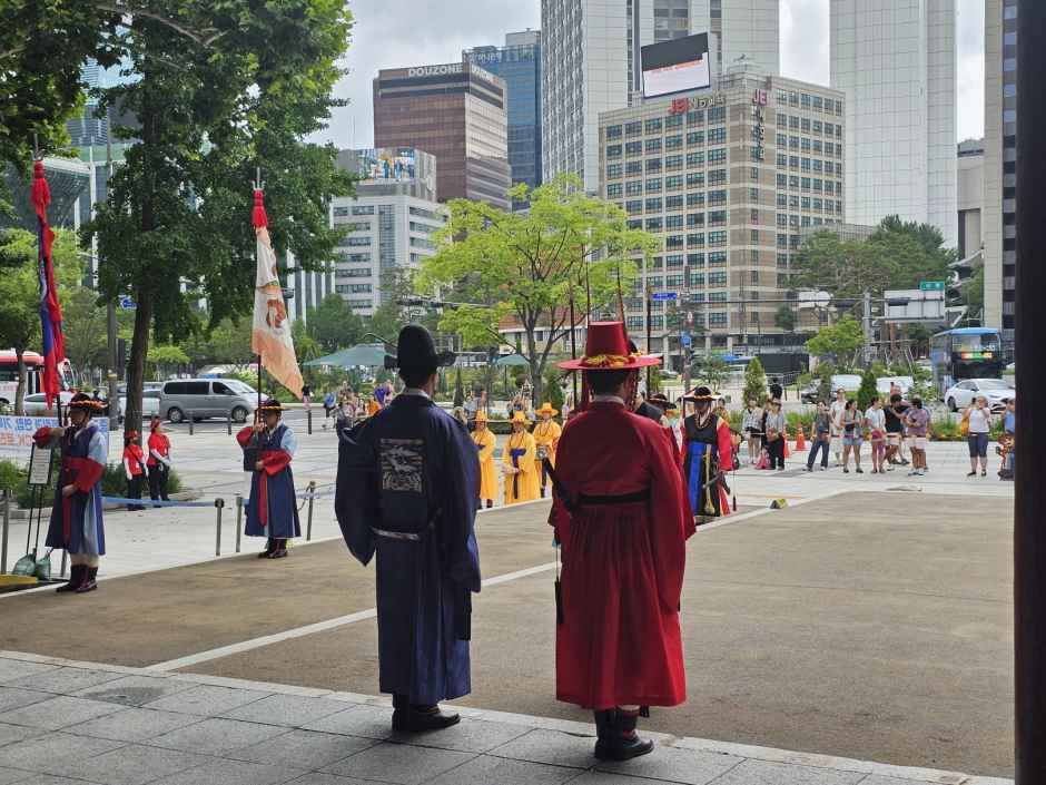 thumbnail-서울 왕궁수문장 교대의식-5