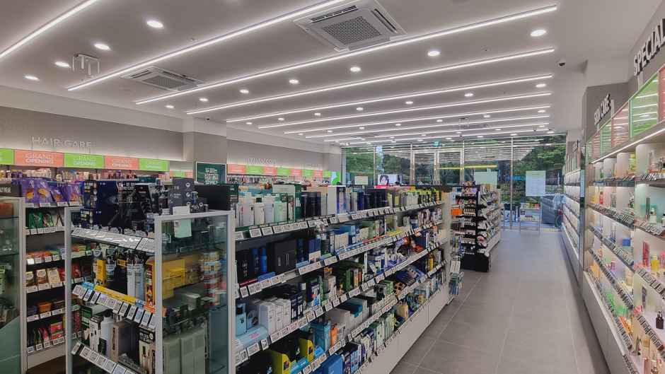 thumbnail-[事後免税店]Olive Young・チョンブクデグマム（全北大金岩）店(올리브영 전북대금암점)-1