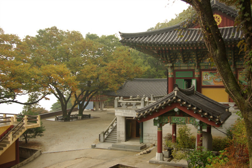 Jeokseoksa Temple (적...