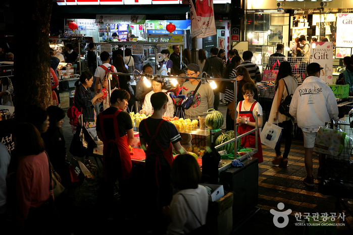 Myeong-dong (명동)