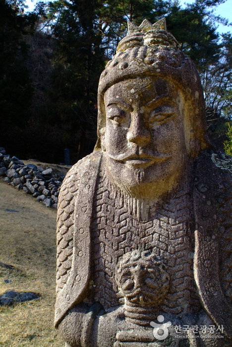Tomb of King Guhyeong, Sancheong (산청 전 구형왕릉)0
