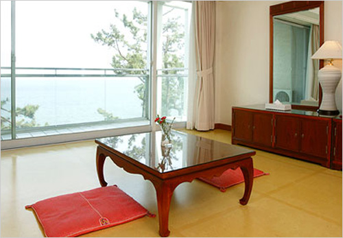 Hotel Hyundai Gyeongpodae (호텔현대 - 경포대)
