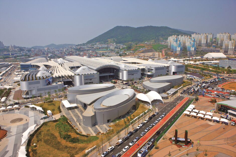 Expo 2012 Yeosu Korea Memorial Hall1