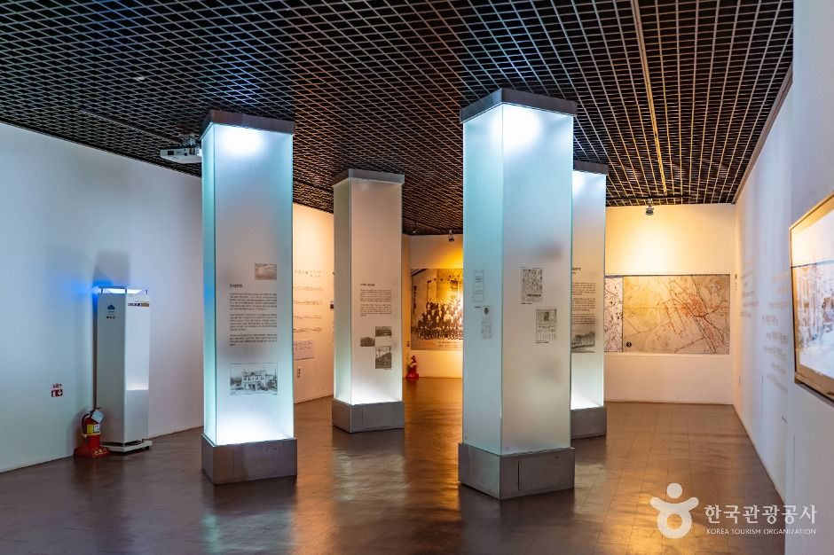 Museum für moderne und zeitgenössische Geschichte Daejeon (대전근현대사전시관)