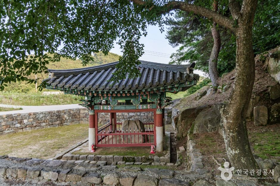 사천 흥사리 매향비