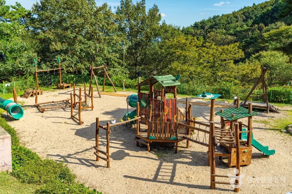 구재봉자연휴양림