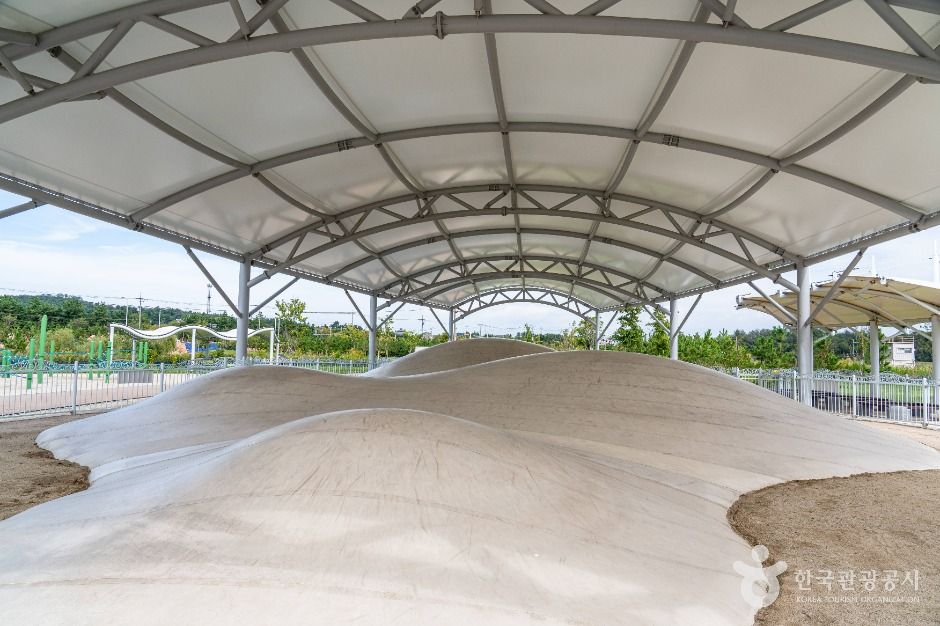 thumbnail-새만금어린이랜드-10