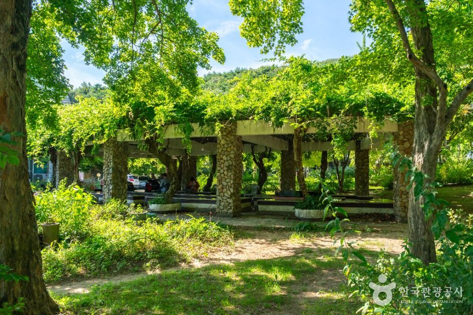 팔공산분수광장