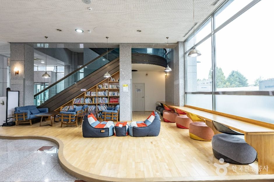 통영시 시민문화회관