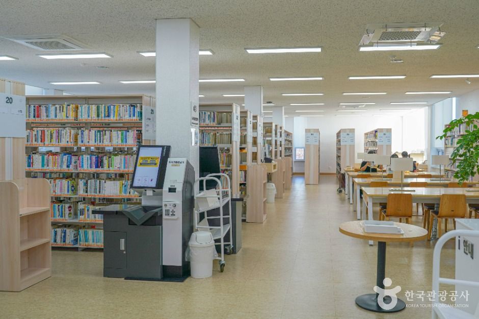 thumbnail-울산남부도서관-1