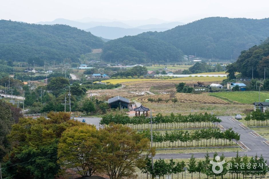 thumbnail-모암마을-1