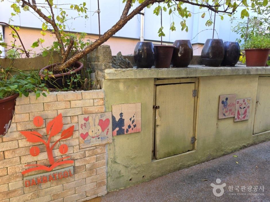 thumbnail-닥밭골 벽화마을-20