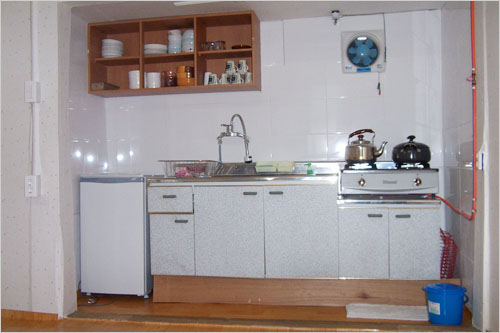 Gokjeongjae House (Geumhwallakji) (곡전재 전통한옥펜션)