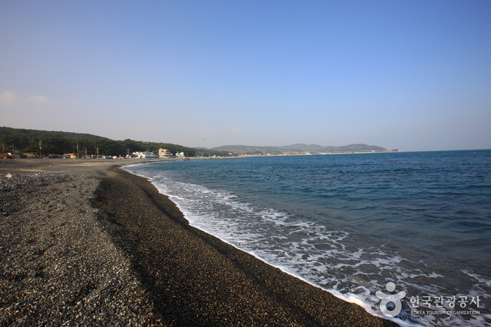 朱田鵝卵石海邊(주전몽돌해변)