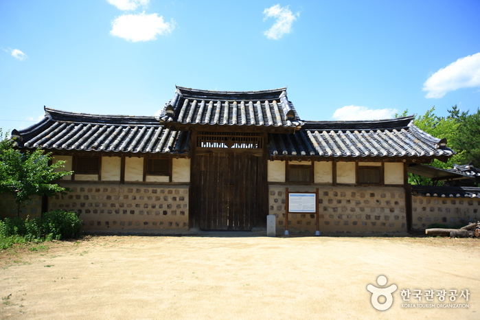 Suaedang (수애당)