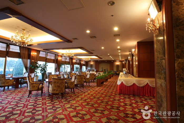 The Cheil Hotel Onyang (온양제일호텔)