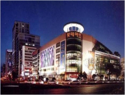 樂天超市昌原中央店(롯데마트 창원중앙점)