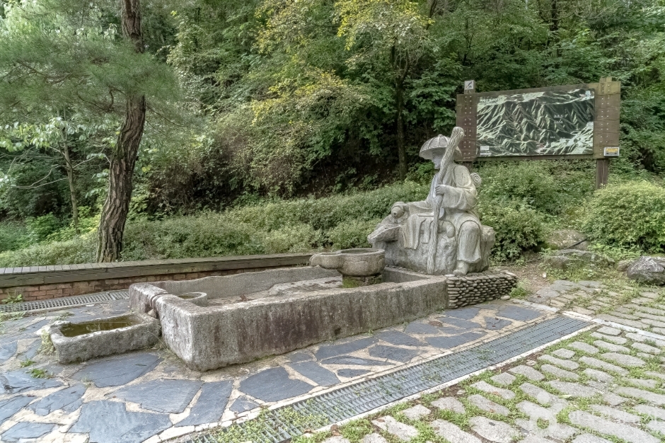 김삿갓 묘역