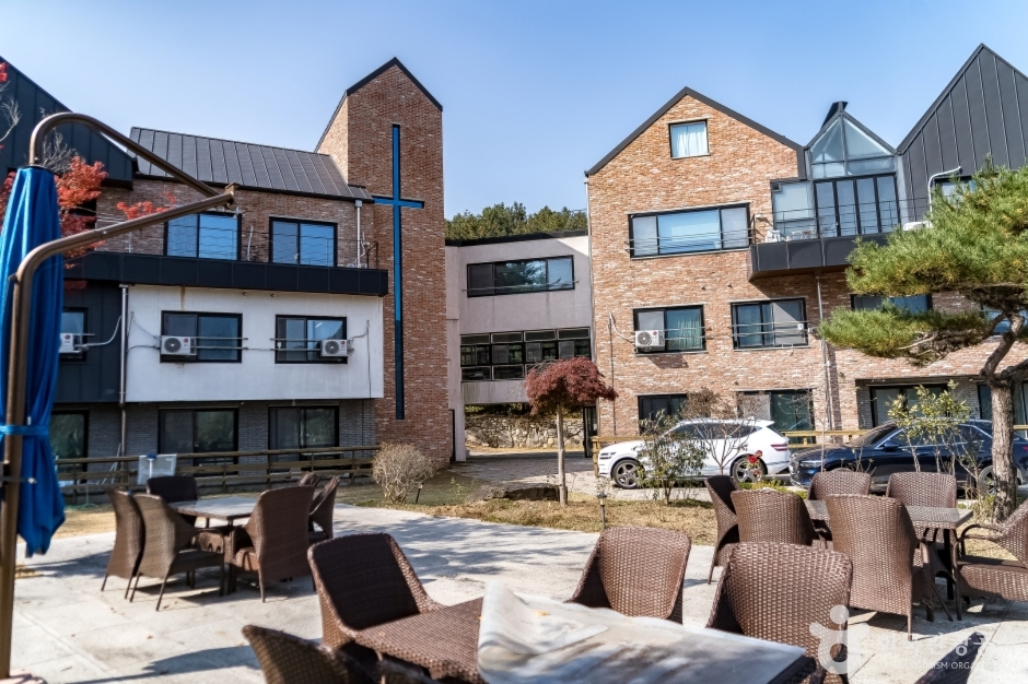 thumbnail-성필립보생태마을-0