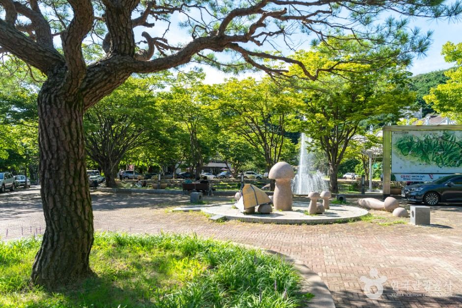 팔공산분수광장