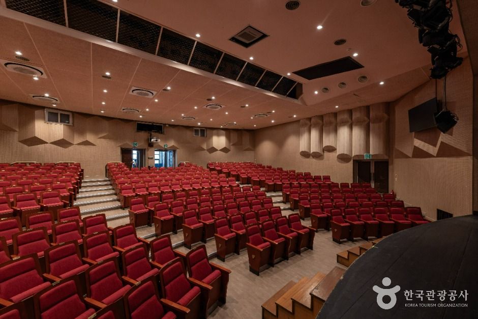 통영시 시민문화회관