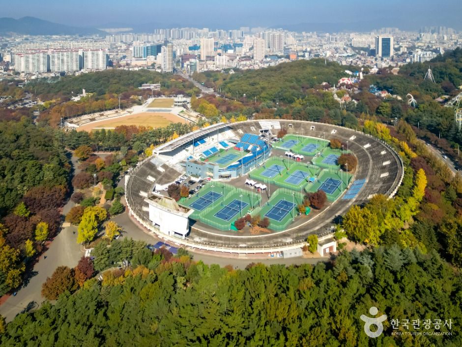 thumbnail-대구두류공원-2