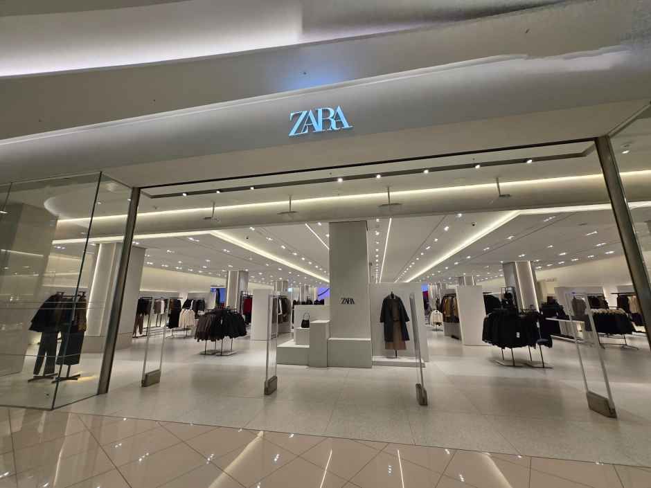 ZARA 롯데몰 수지점