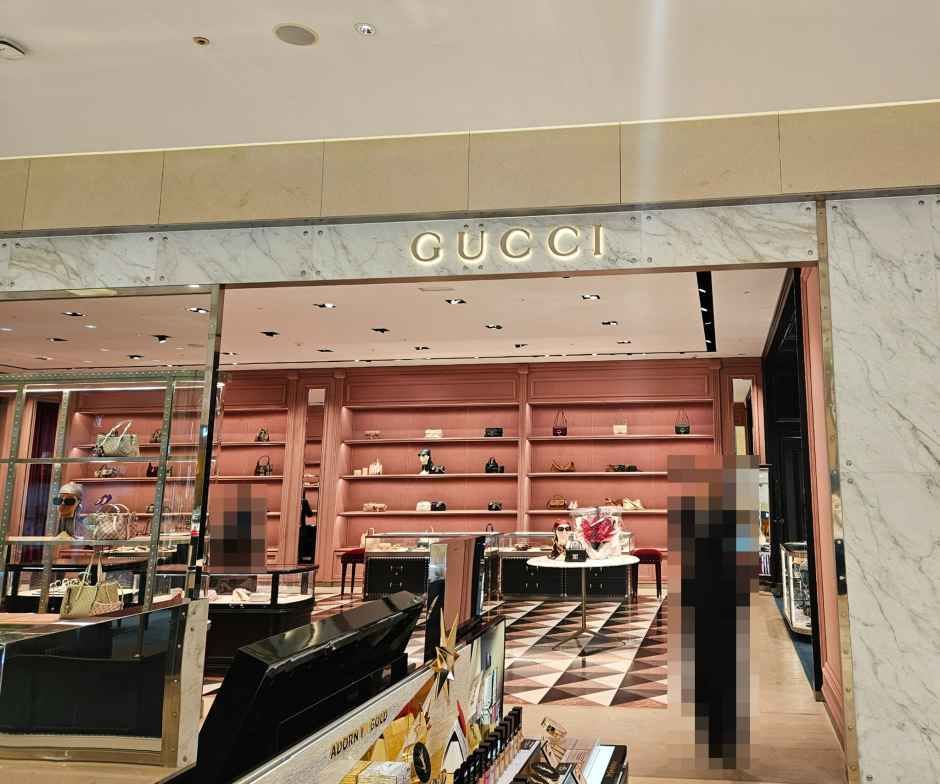 [事後免税店] GUCCI（グッチ）・現代テグ店(구찌 현대백화점 더현대 대구)