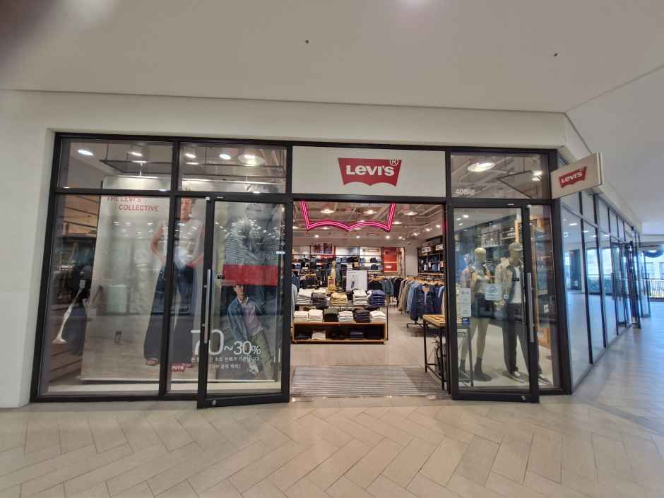 thumbnail-[事後免税店] LEVI'S（リーバイス）・現代プレミアムアウトレットキンポ（金浦）店(리바이스 현대프리미엄아울렛 김포점)-0