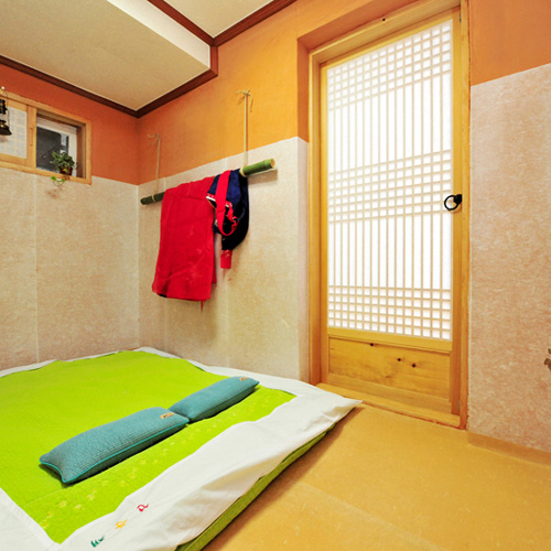 Seonunjae (Jeonju Hanok Village) (선운재-전주한옥마을)