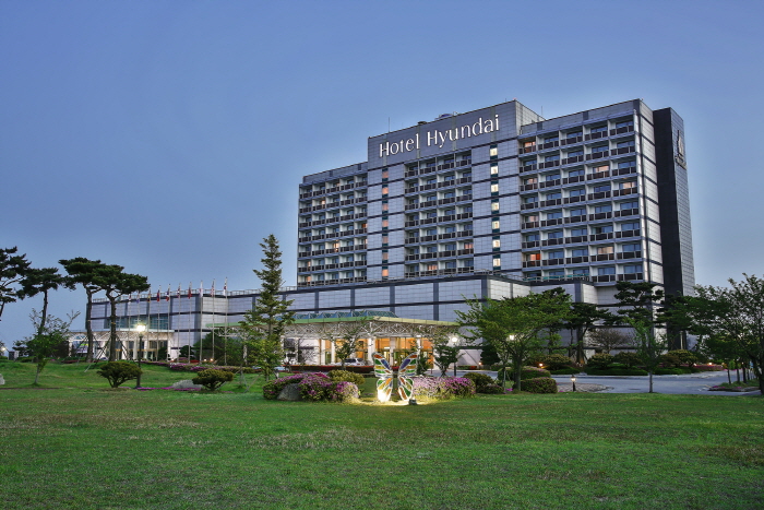 Hotel Hyundai (Mokpo) (호텔현대 - 목포)