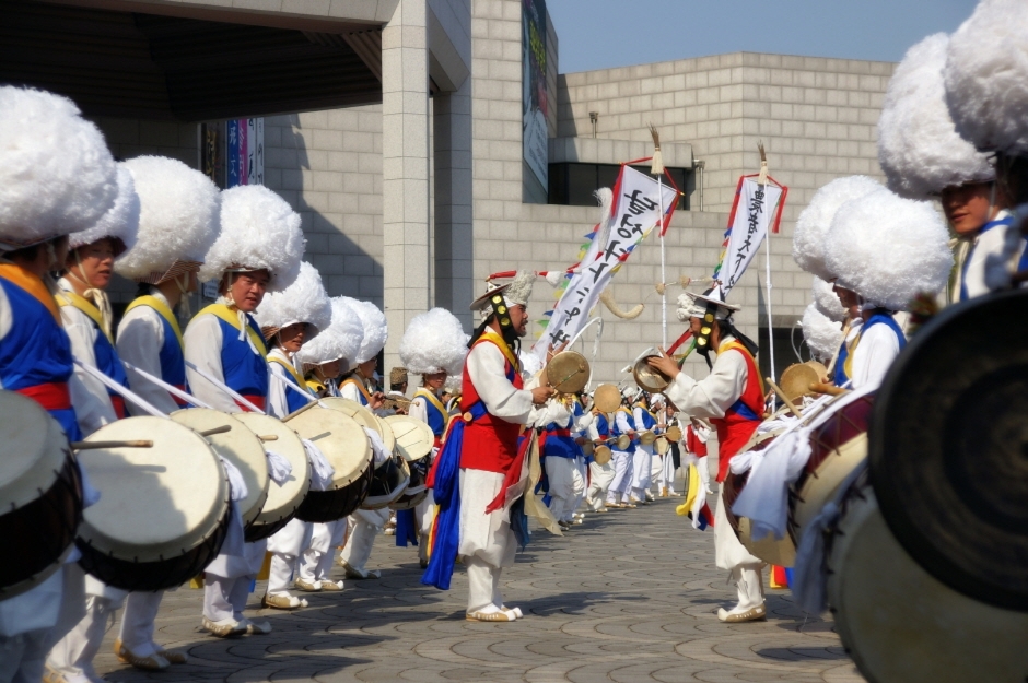 Koreanisches Volkskunstfestival (한국민속예술제)