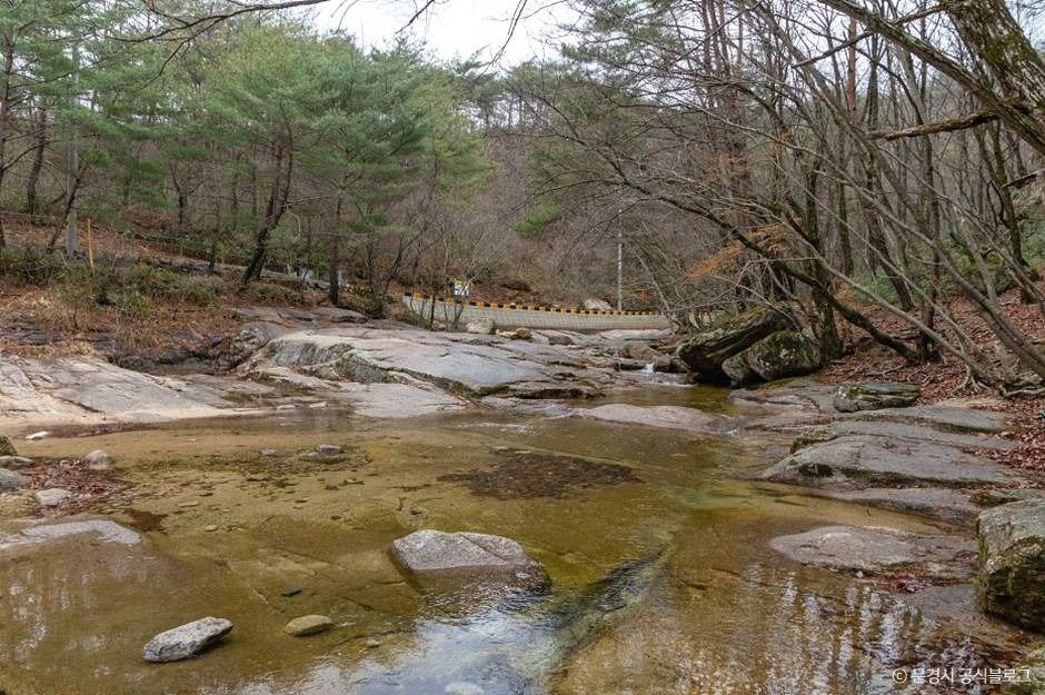 대야산 용추계곡