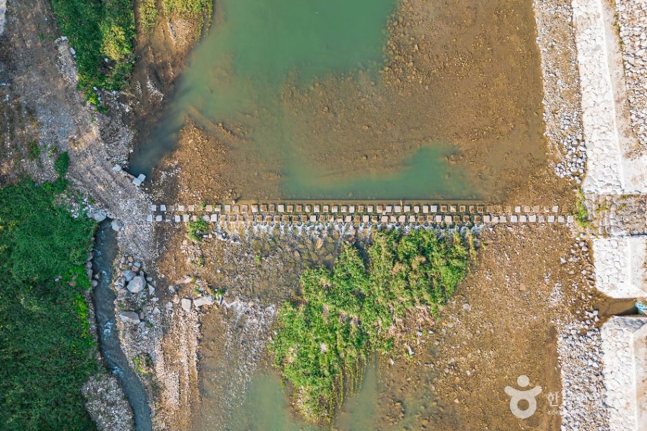 경천애인 징검다리길