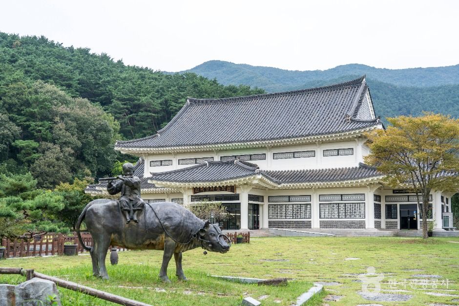 한국가사문학관