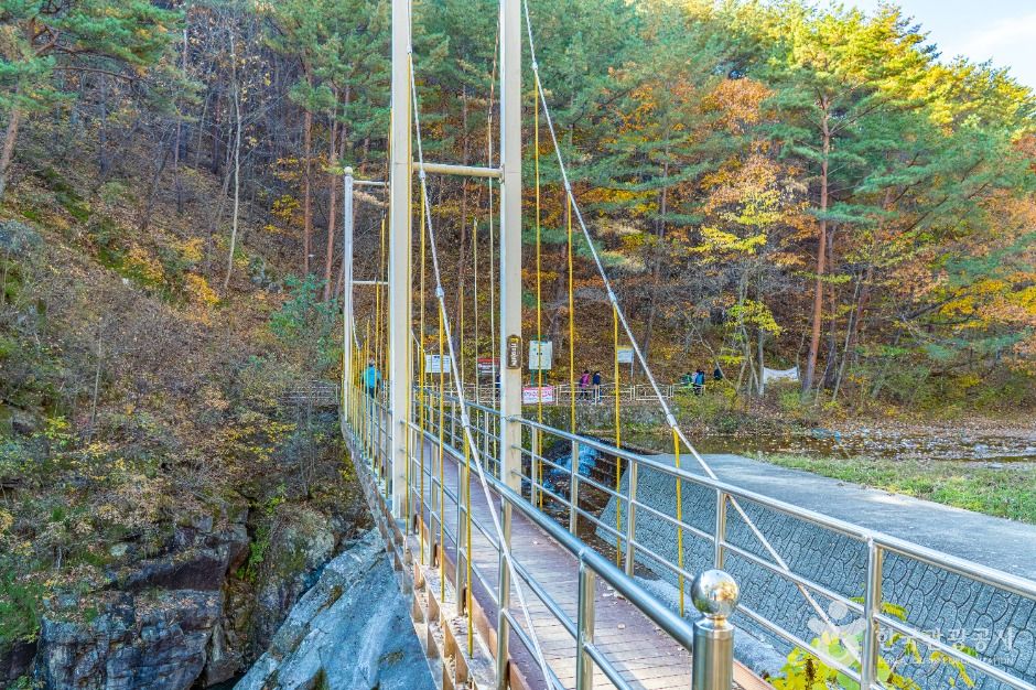 thumbnail-덕구계곡 트레킹-4